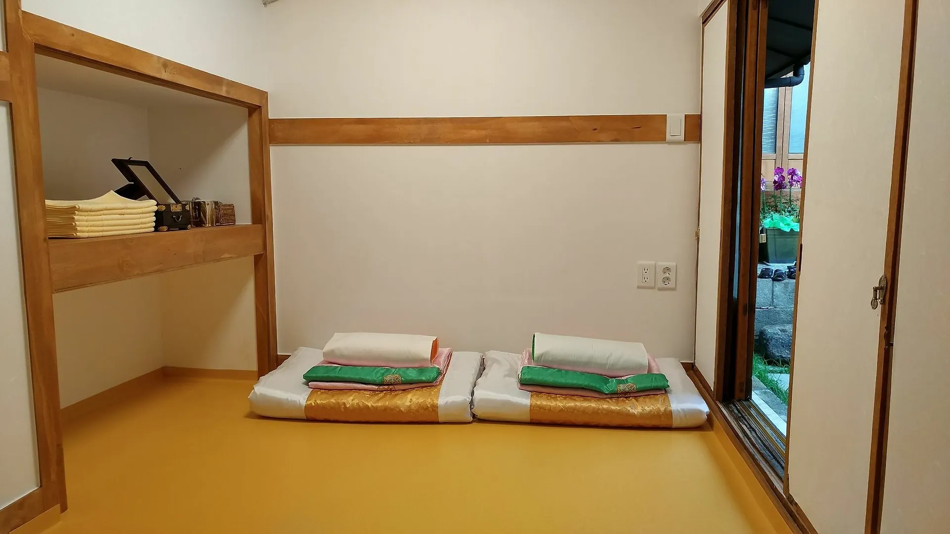Hotel So Hyeon Dang Hanok Guesthouse Seoul