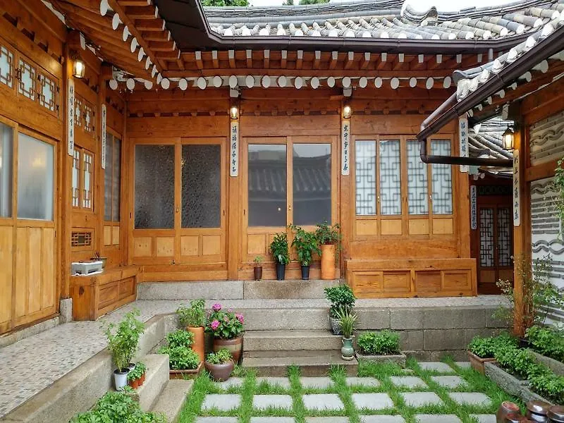 So Hyeon Dang Hanok Guesthouse Seoul Hotel