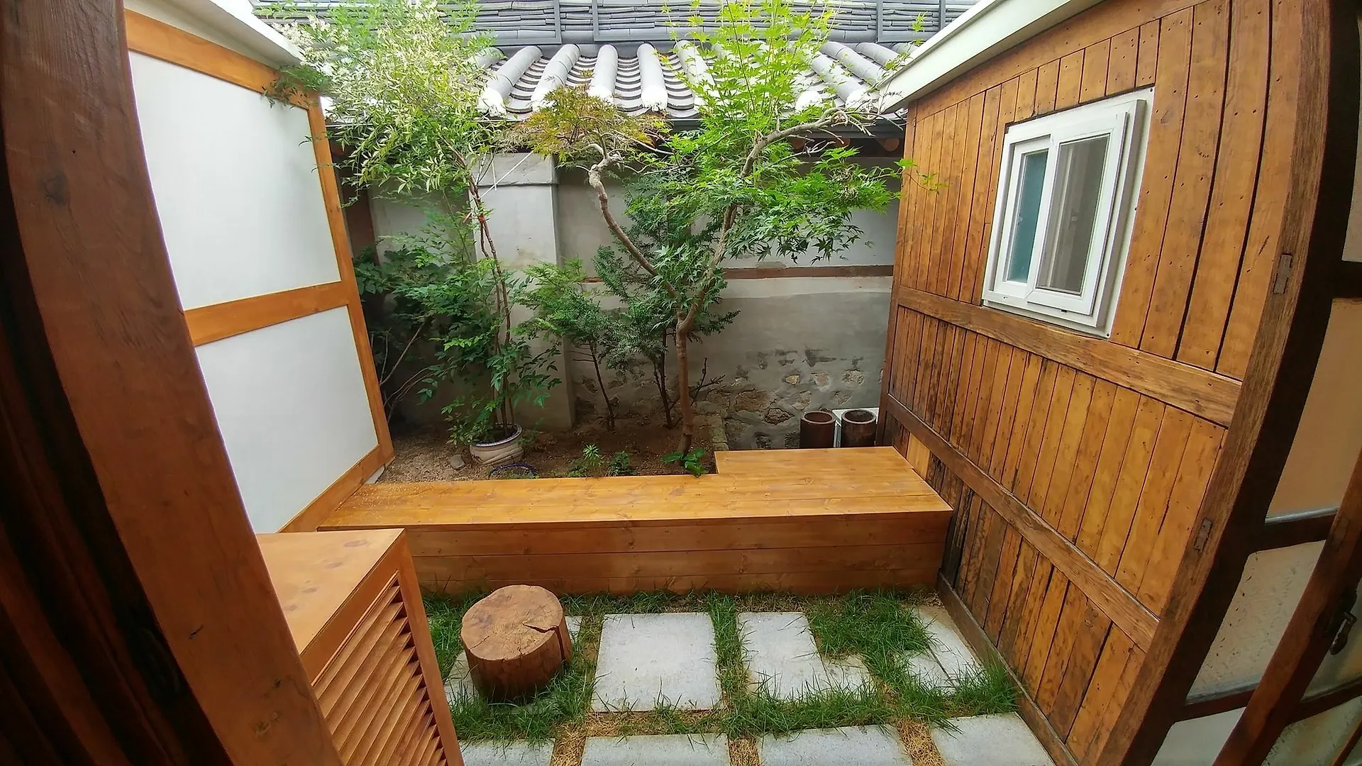 So Hyeon Dang Hanok Guesthouse Seoul Hotel